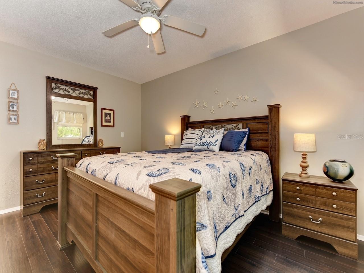 Image 14 of 24 For 301 Avenida Madera  B