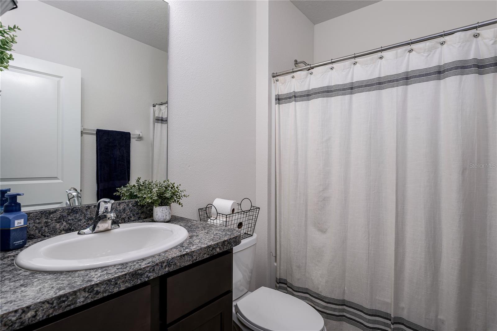 Image 19 of 35 For 4628 Lindever Lane