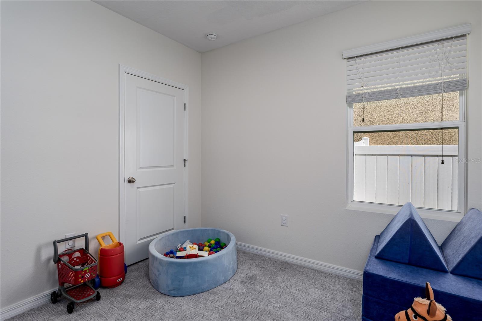 Image 21 of 35 For 4628 Lindever Lane