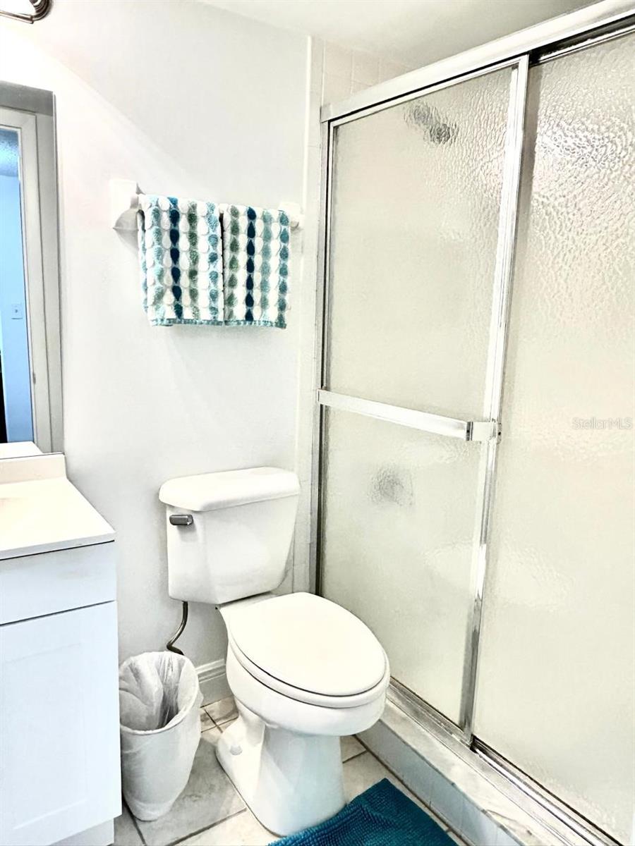 Image 12 of 23 For 21405 Olean Boulevard 224