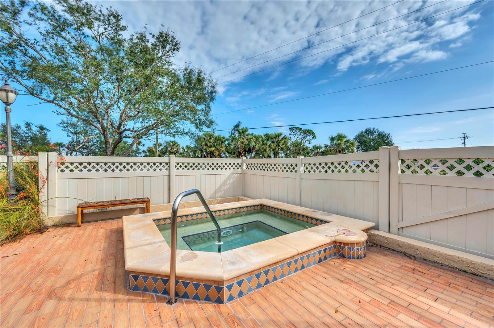 Image 18 of 23 For 21405 Olean Boulevard 224