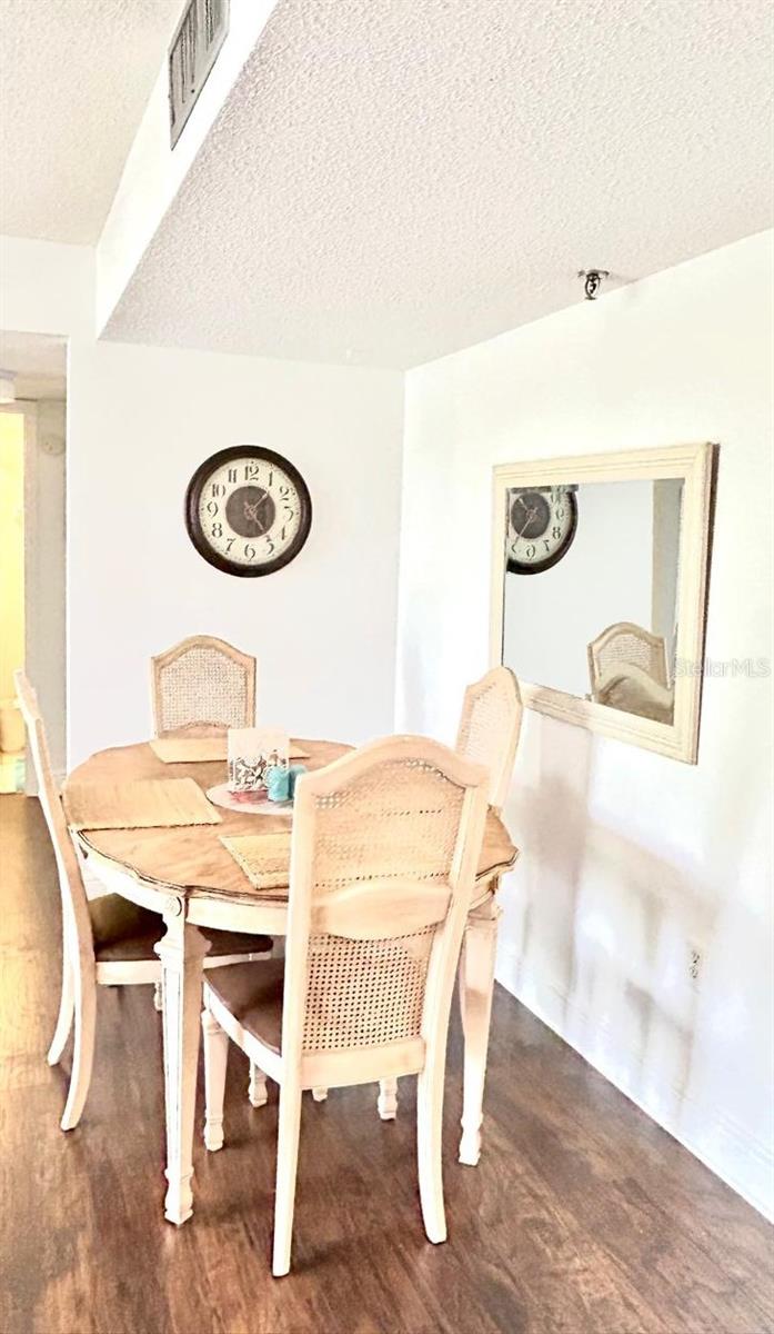 Image 5 of 23 For 21405 Olean Boulevard 224