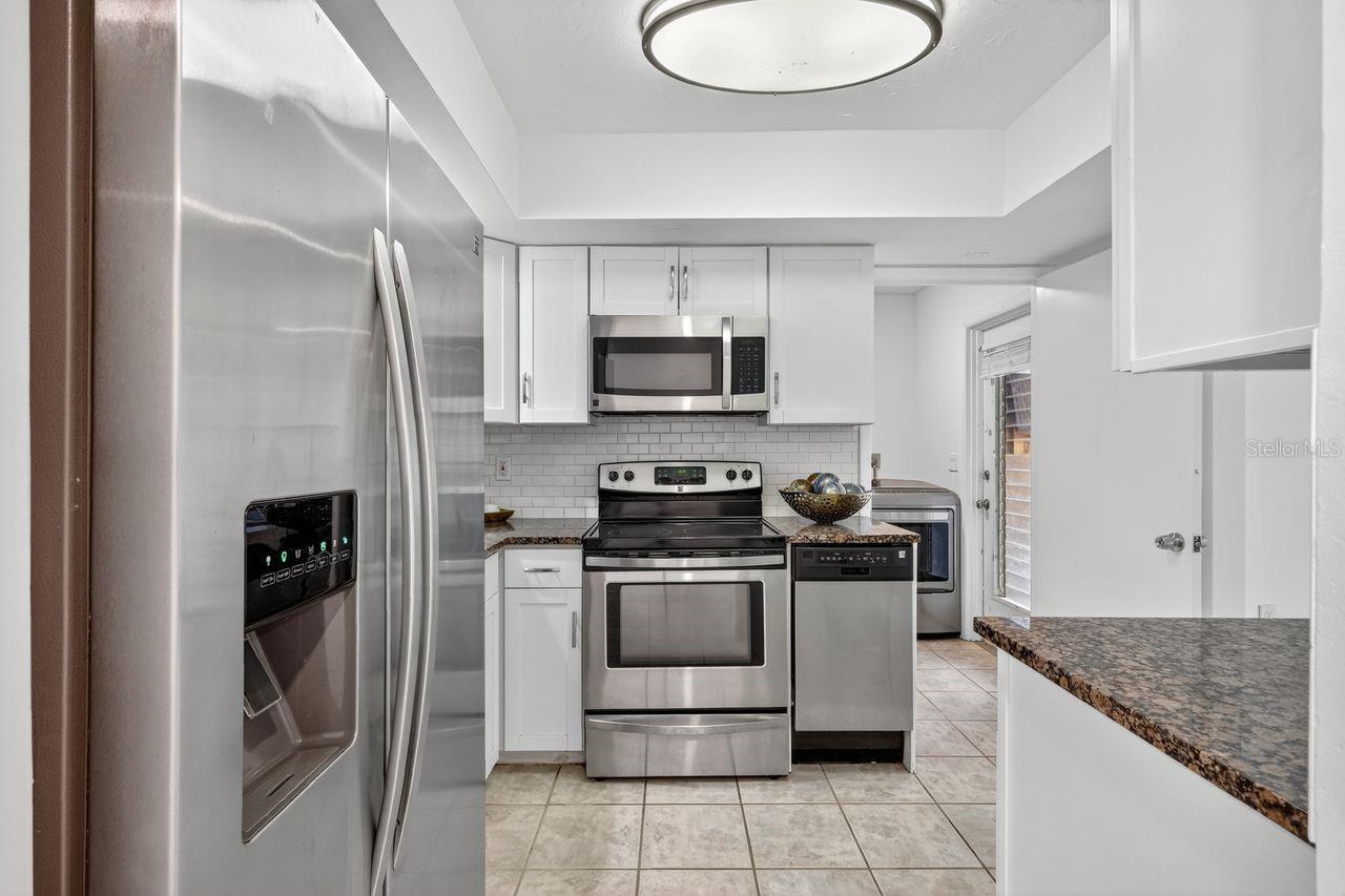 Image 13 of 67 For 1884 Southpointe Drive