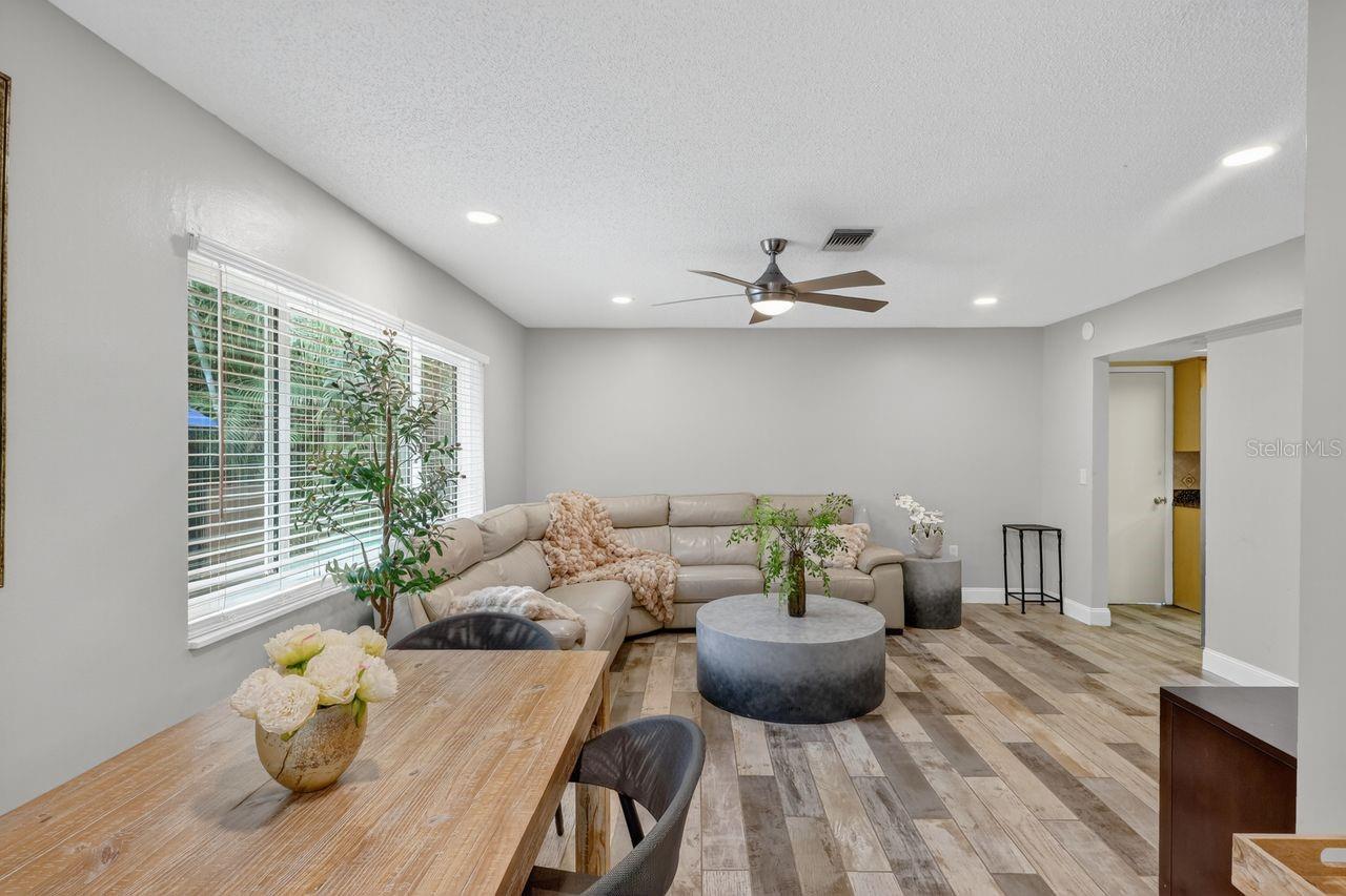 Image 48 of 67 For 1884 Southpointe Drive