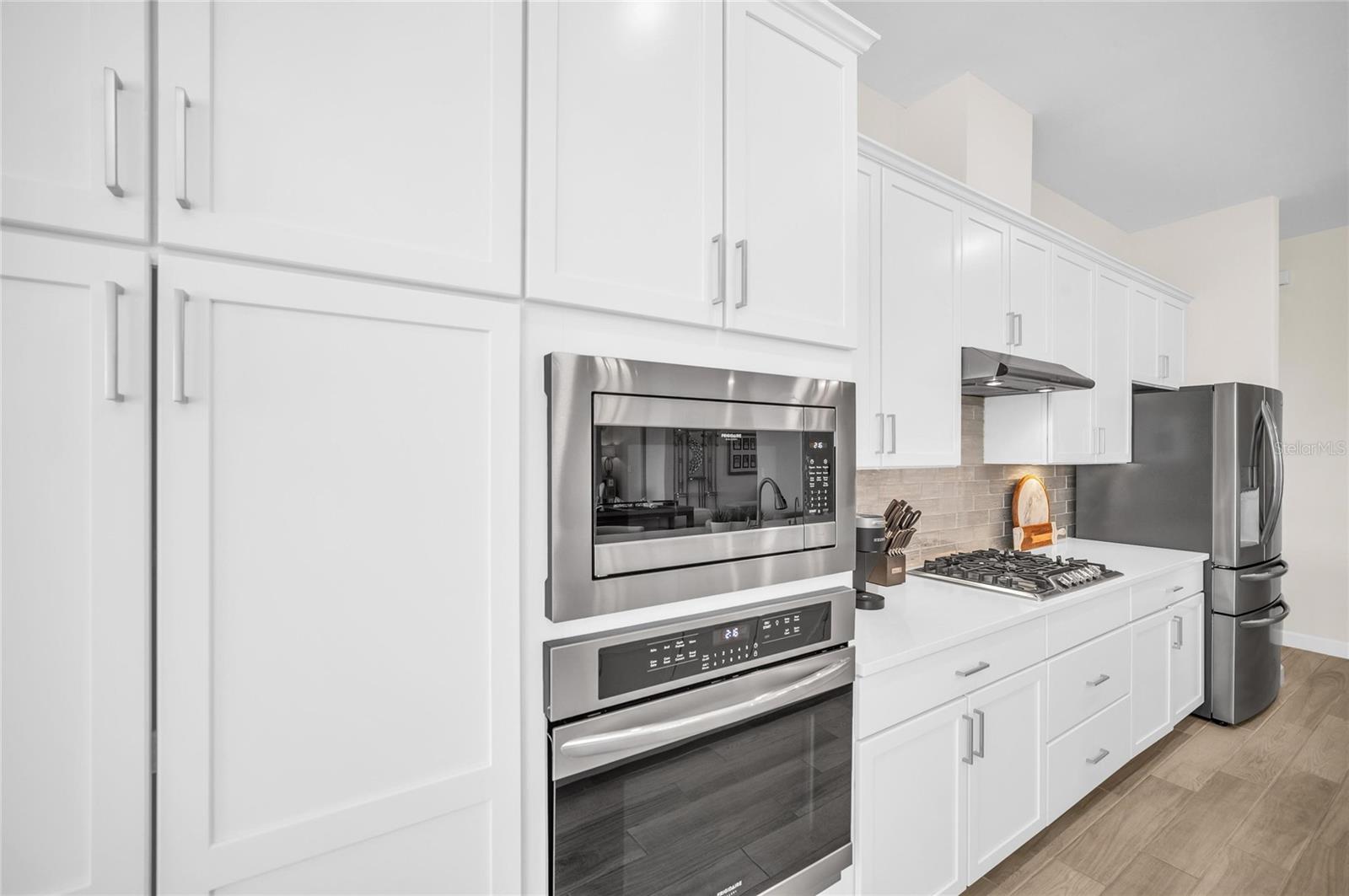 Image 18 of 74 For 16204 Tradewind Terrace