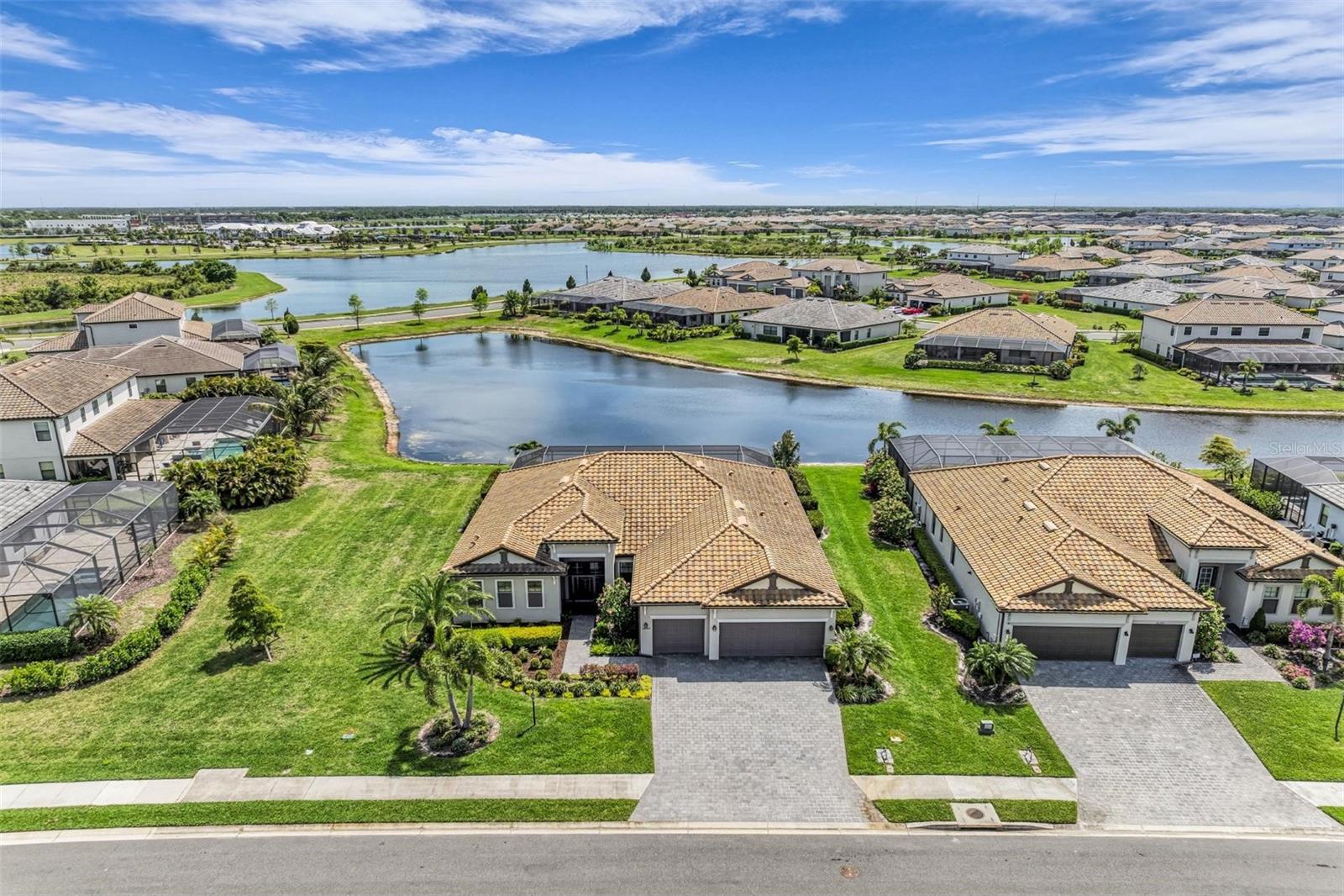 Image 2 of 74 For 16204 Tradewind Terrace