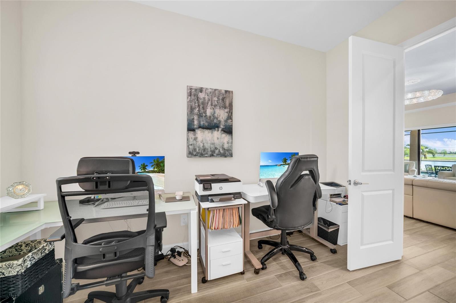 Image 33 of 74 For 16204 Tradewind Terrace