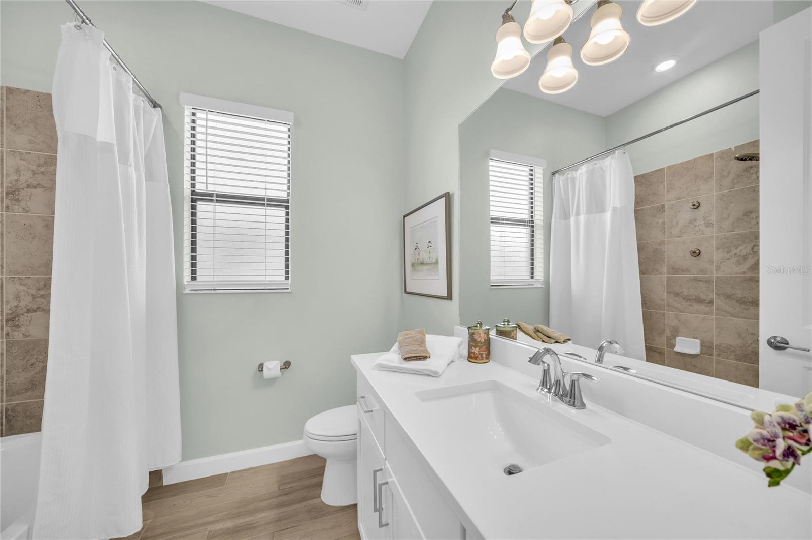 Image 37 of 74 For 16204 Tradewind Terrace