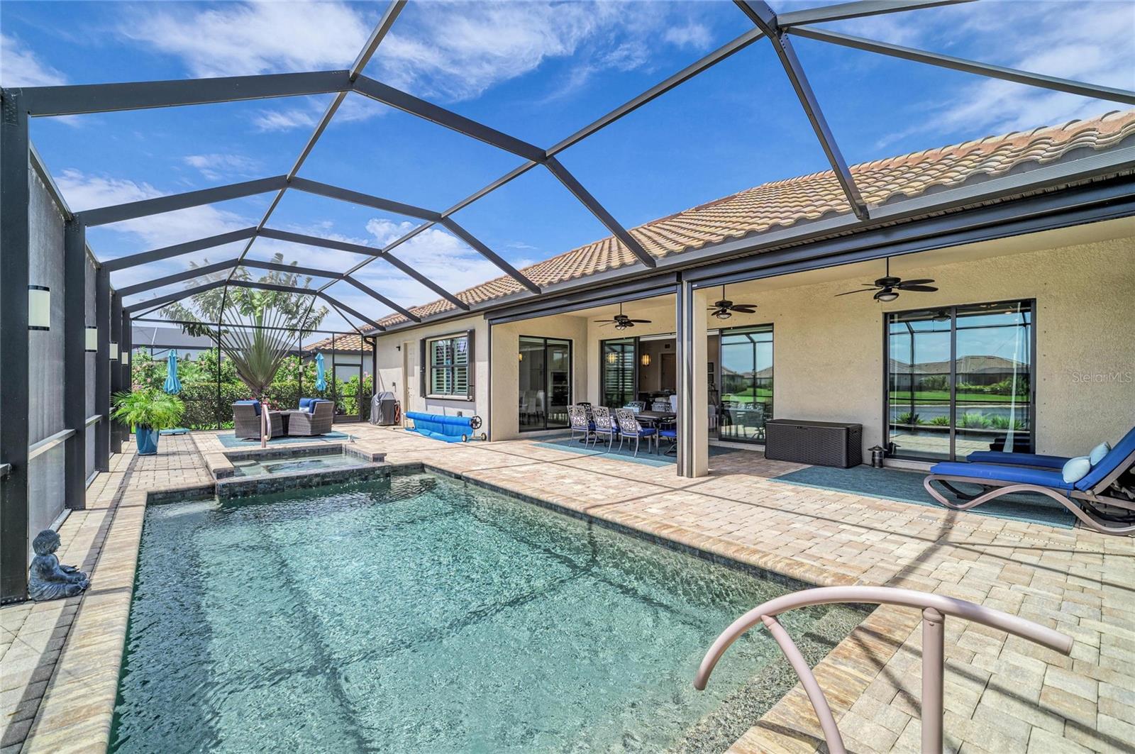 Image 4 of 74 For 16204 Tradewind Terrace