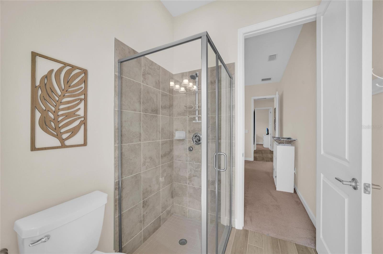 Image 42 of 74 For 16204 Tradewind Terrace