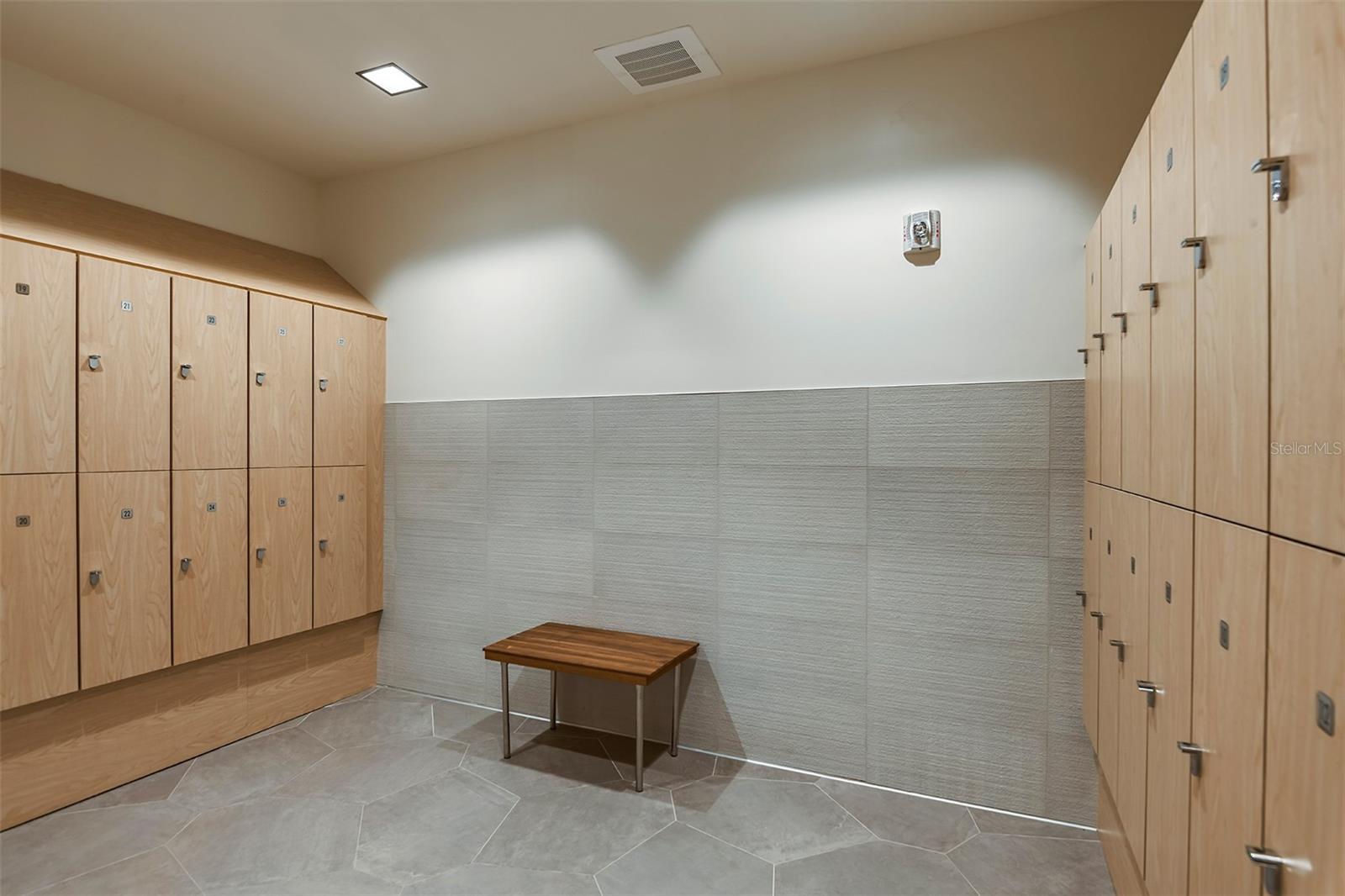 Image 87 of 96 For 10863 Eclipse Street