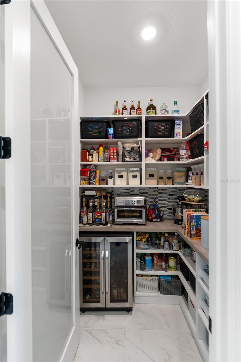 Image 21 of 75 For 17510 Savory Mist Circle