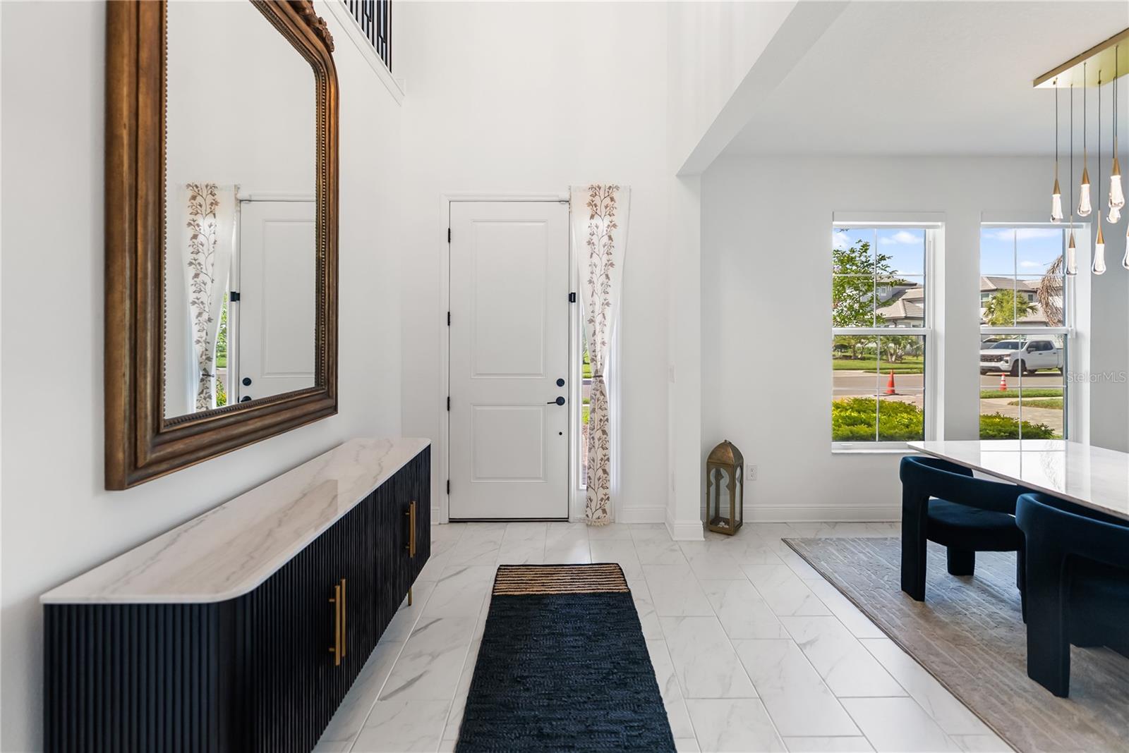 Image 4 of 75 For 17510 Savory Mist Circle