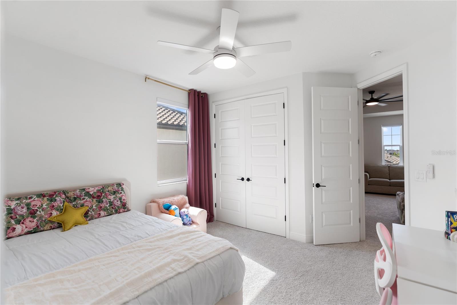 Image 51 of 75 For 17510 Savory Mist Circle