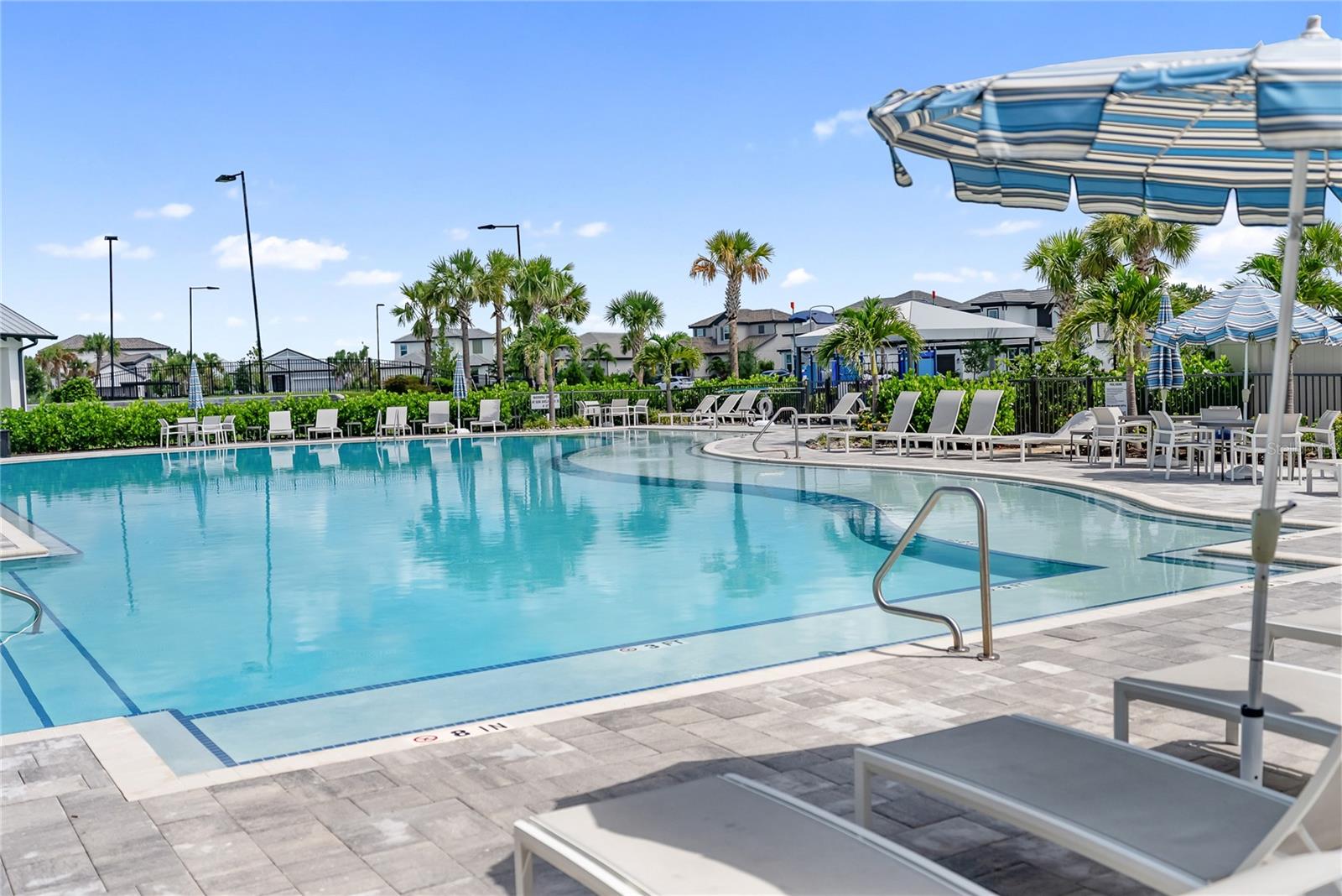 Image 69 of 75 For 17510 Savory Mist Circle