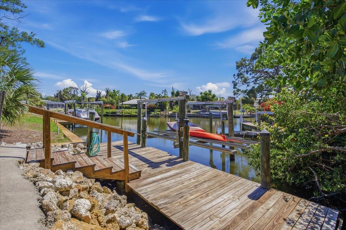 Image 14 of 60 For 1231 Bayshore Drive