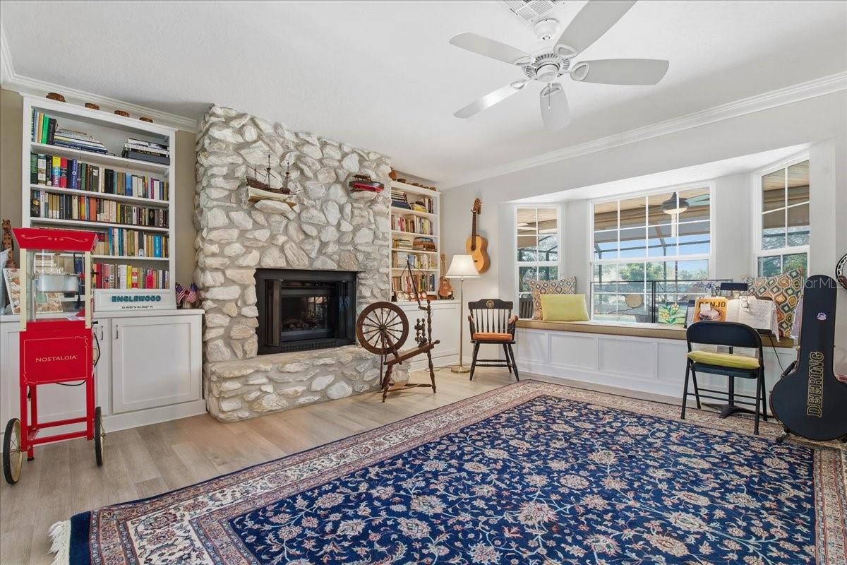 Image 21 of 60 For 1231 Bayshore Drive