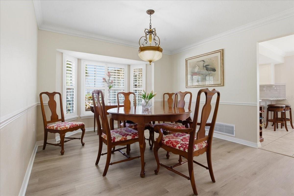 Image 28 of 60 For 1231 Bayshore Drive