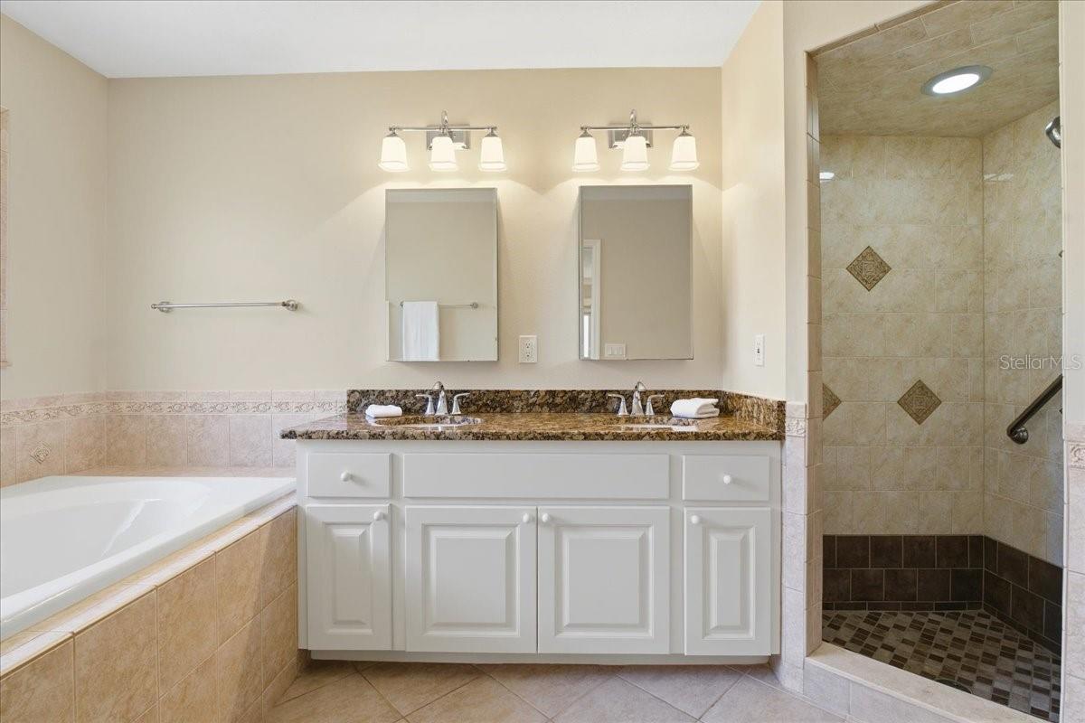 Image 34 of 60 For 1231 Bayshore Drive