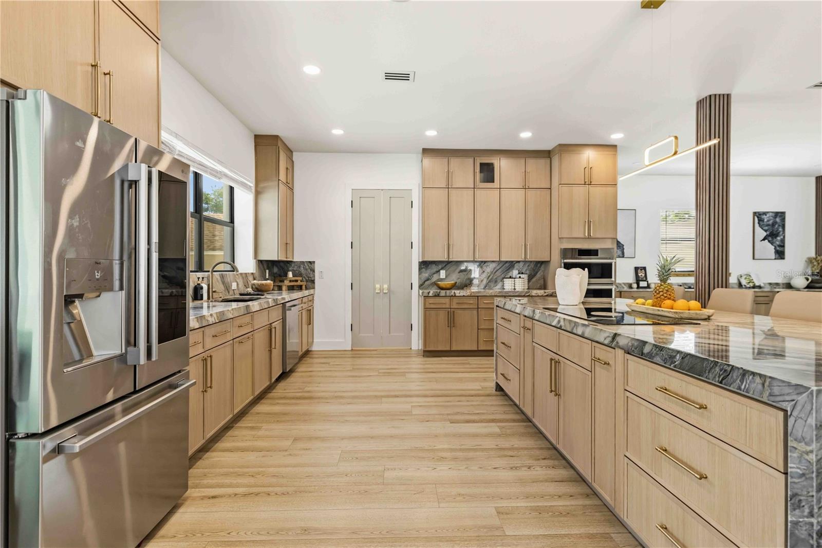 Image 16 of 52 For 4109 Watrous Avenue