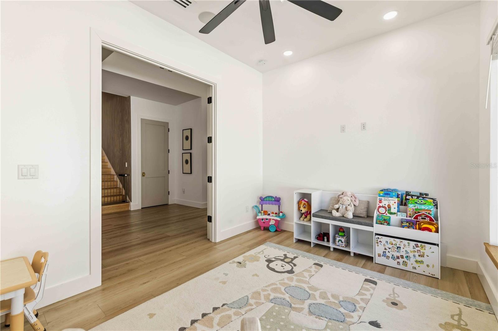 Image 18 of 52 For 4109 Watrous Avenue