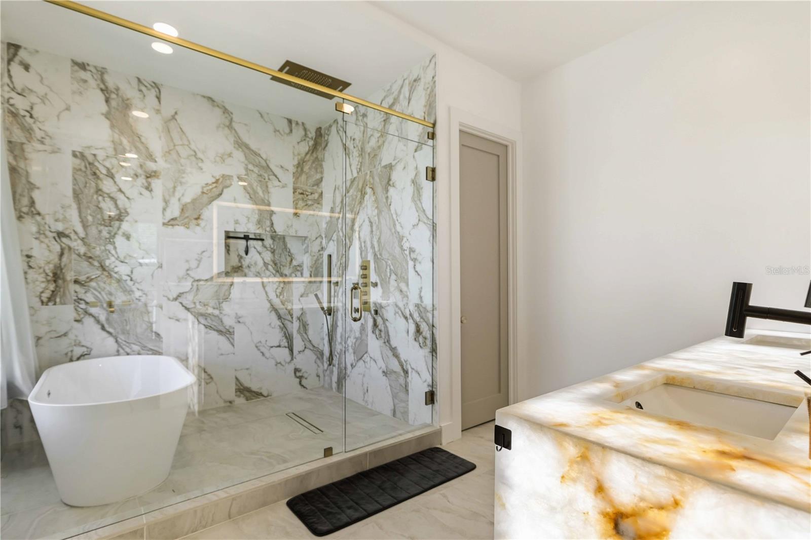 Image 23 of 52 For 4109 Watrous Avenue