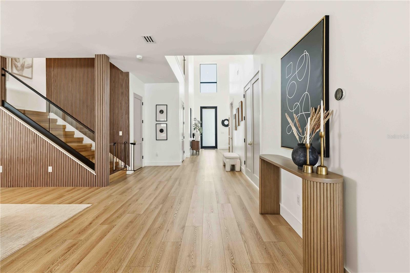 Image 4 of 52 For 4109 Watrous Avenue