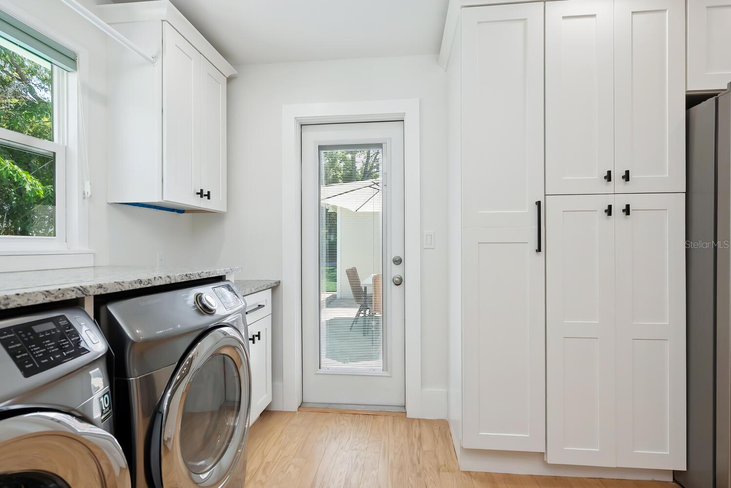 Image 16 of 39 For 1931 High Point Circle