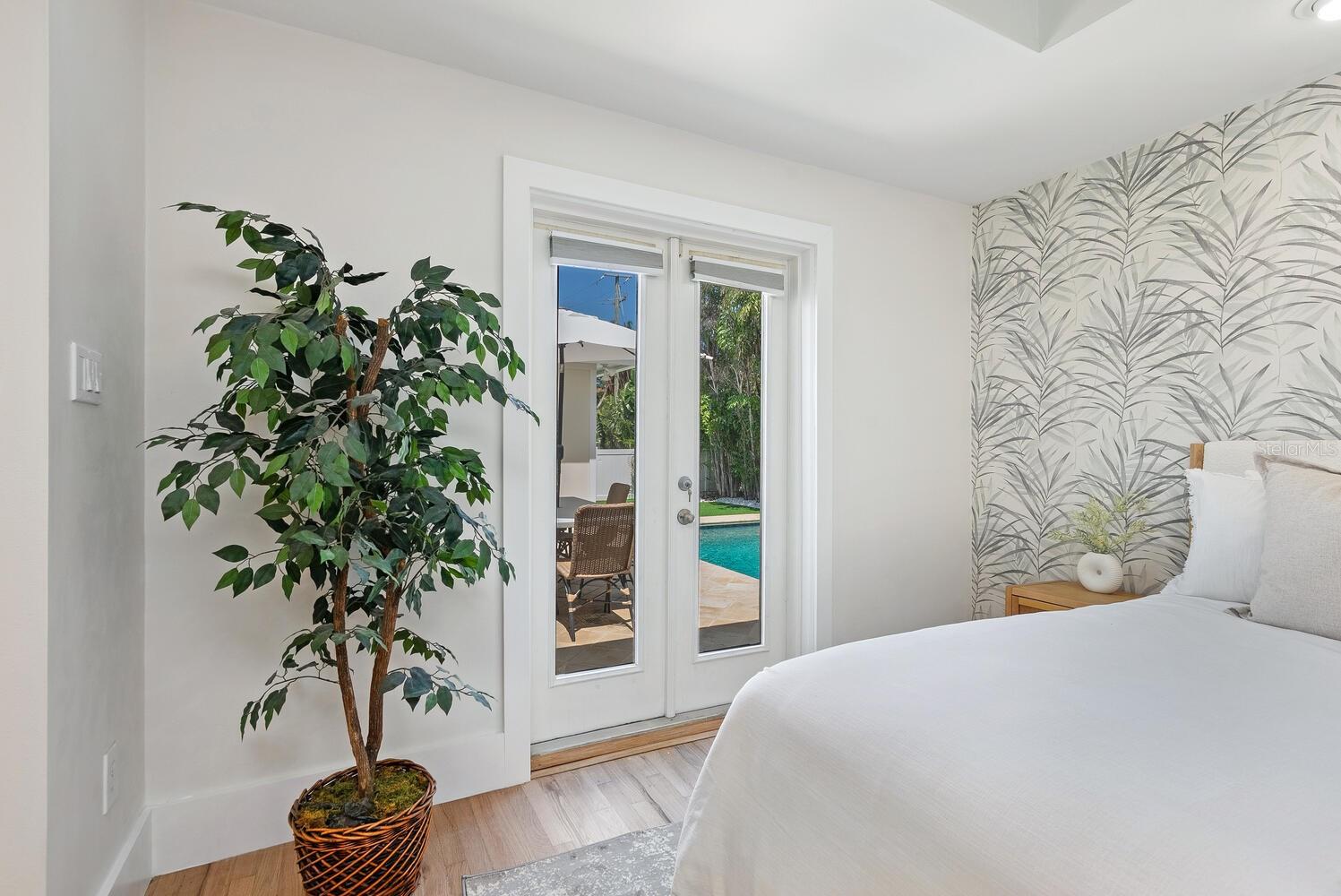 Image 21 of 39 For 1931 High Point Circle