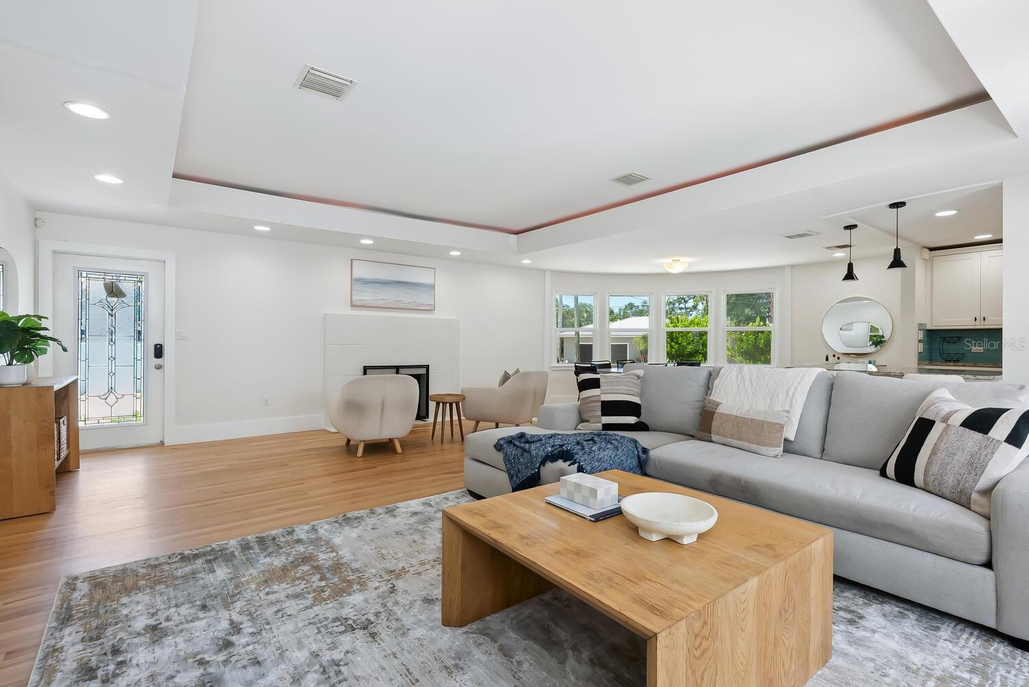 Image 8 of 39 For 1931 High Point Circle