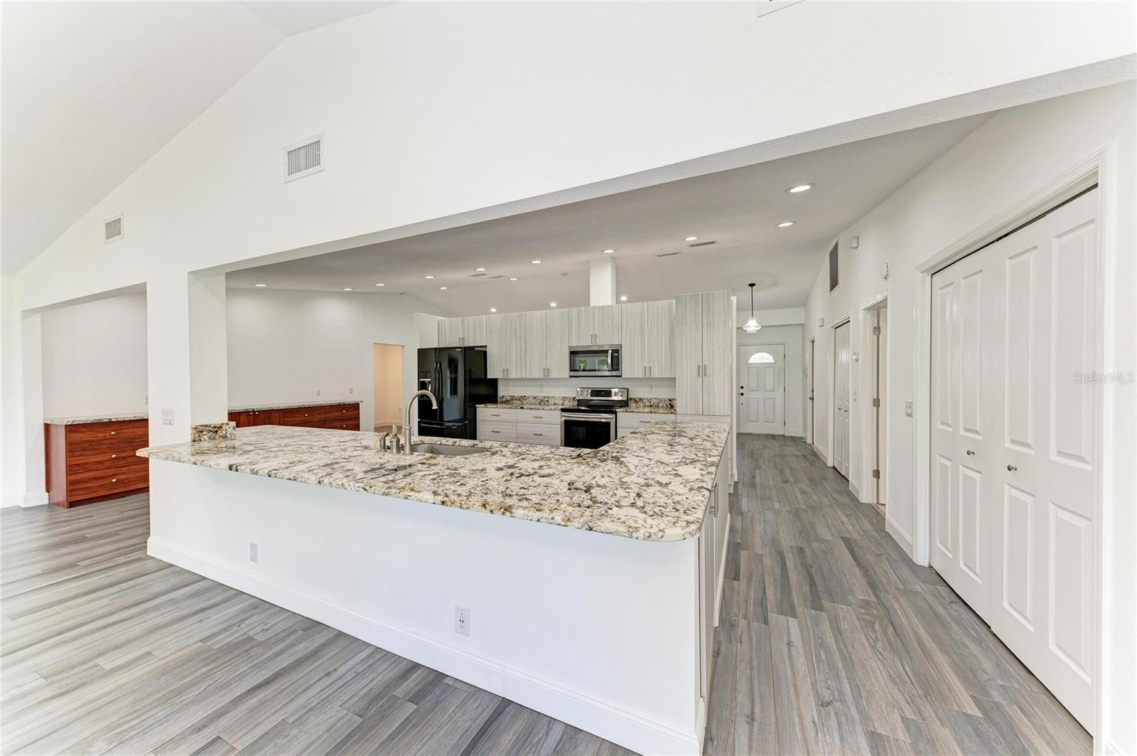 Image 24 of 59 For 6315 4th Avenue Nw