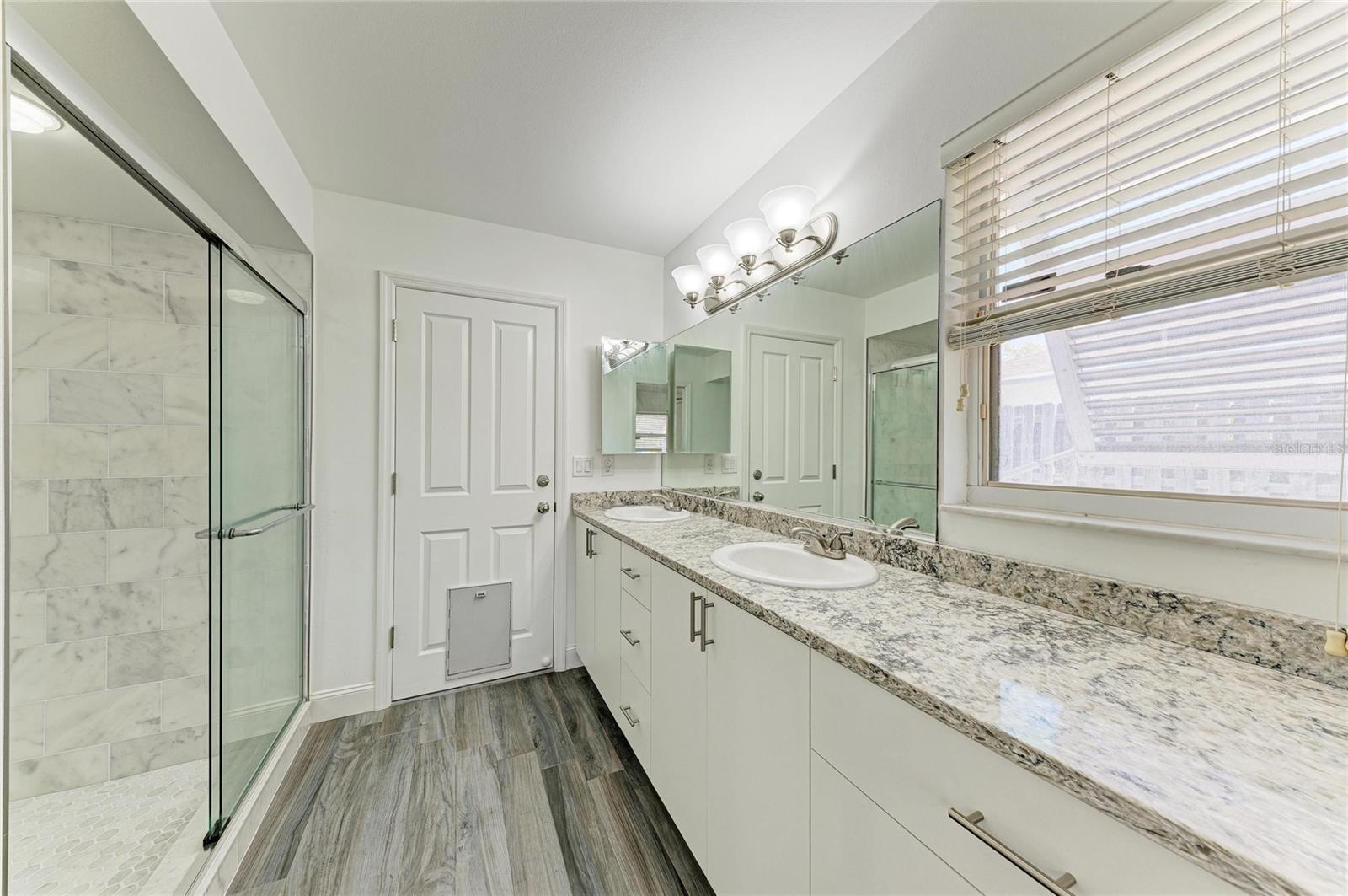 Image 38 of 59 For 6315 4th Avenue Nw