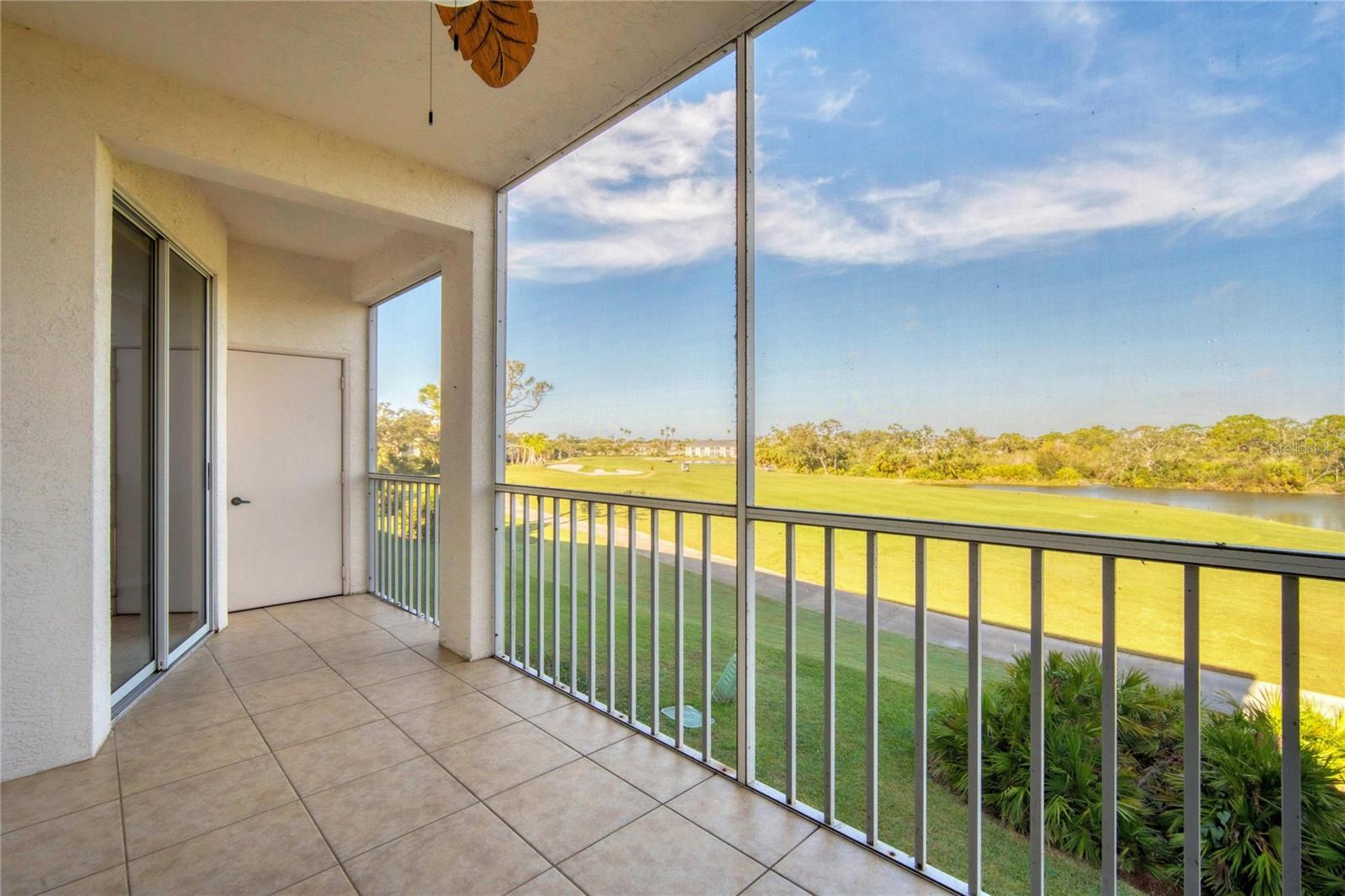 Image 20 of 58 For 9610 Club South Circle # 4207