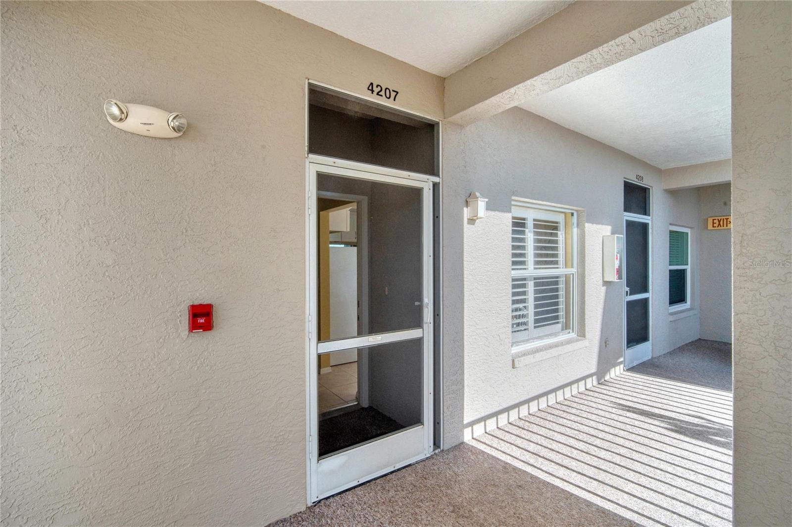 Image 3 of 58 For 9610 Club South Circle # 4207