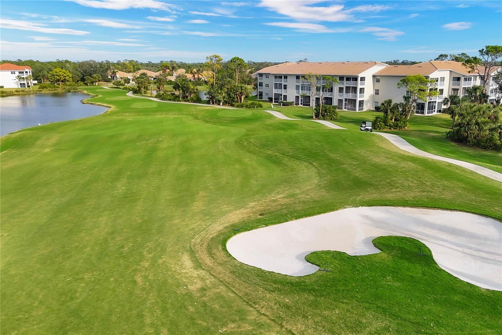 Image 32 of 58 For 9610 Club South Circle # 4207