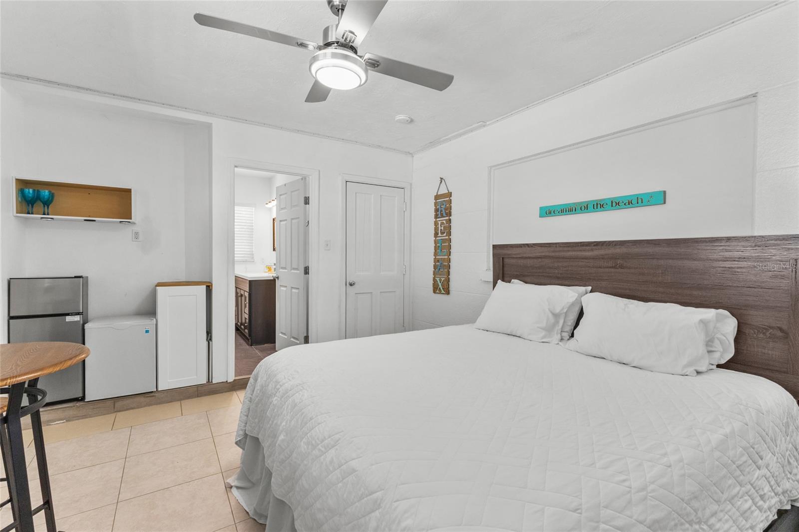 Image 17 of 40 For 2082 Orchid Street