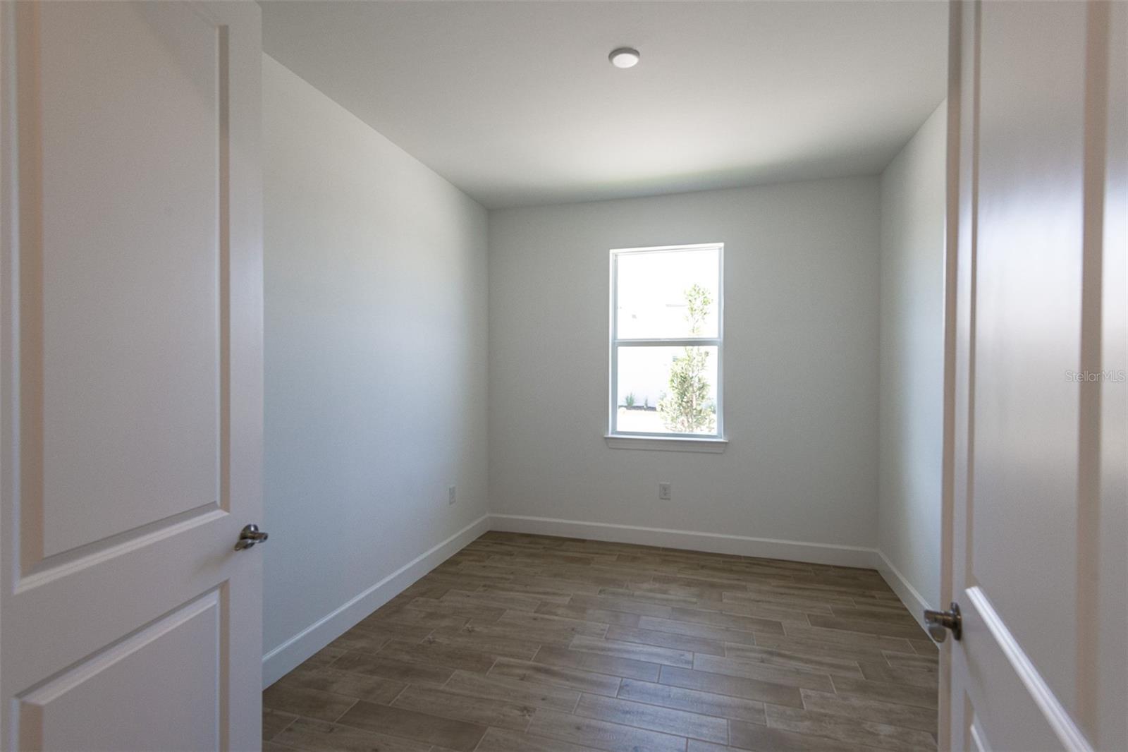 Image 8 of 26 For 6957 Honeybell Drive