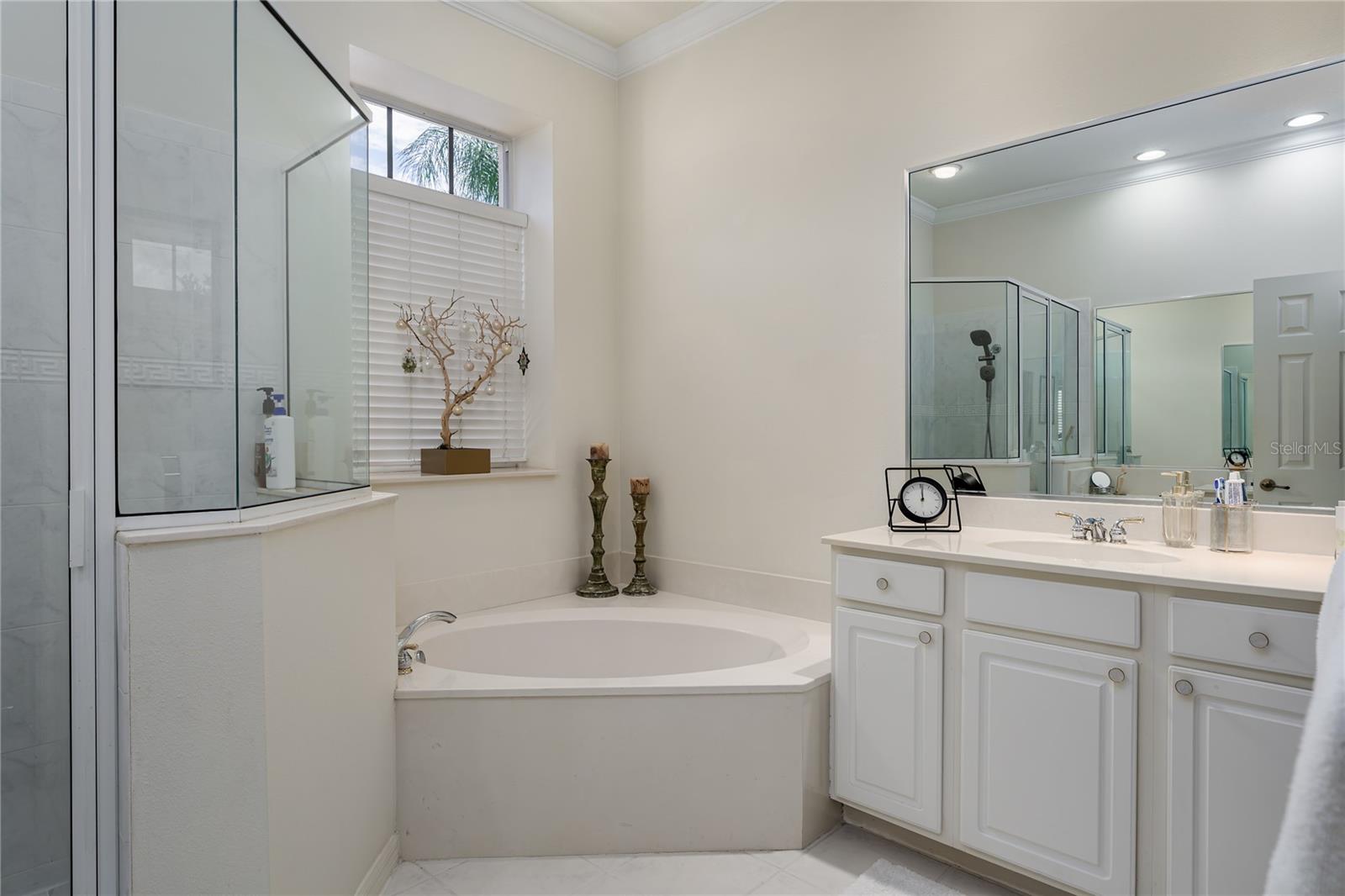 Image 22 of 36 For 11220 28th Street Circle E