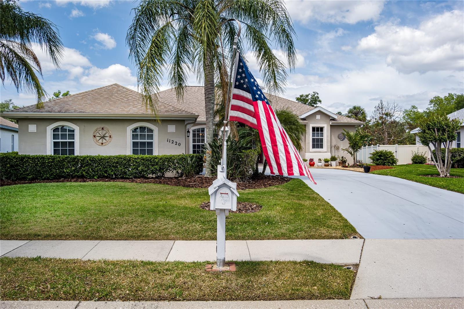 Image 33 of 36 For 11220 28th Street Circle E