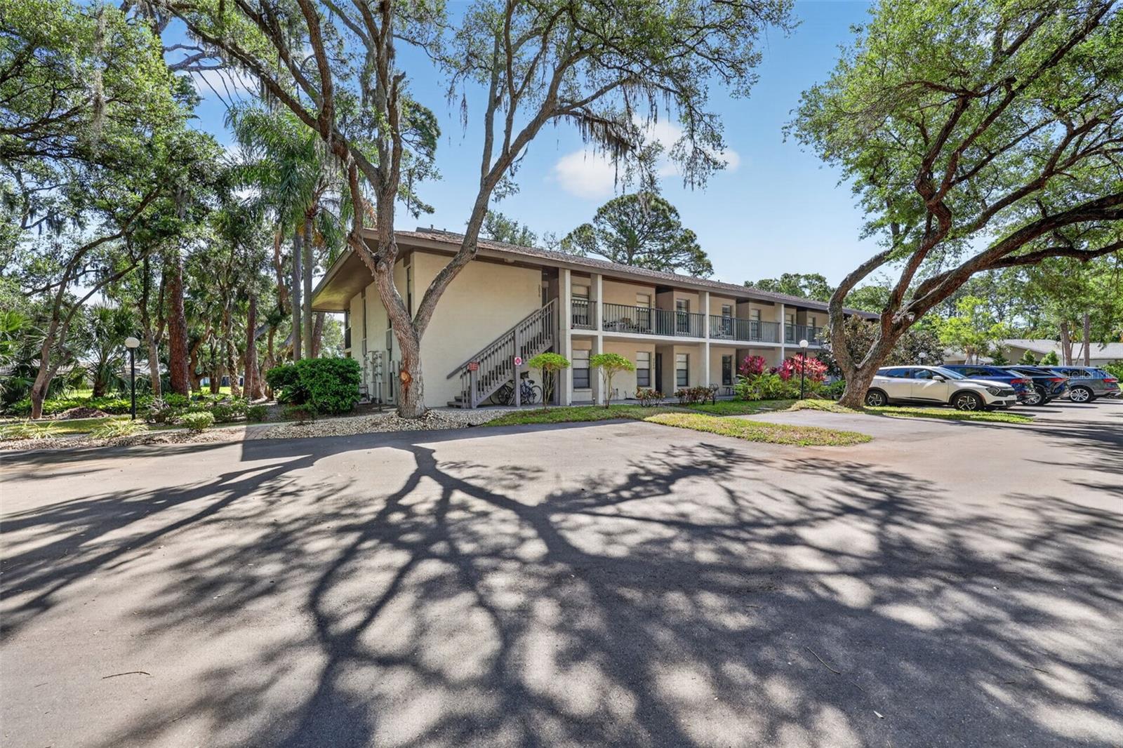 Details for 3061 Quail Hollow # 35, SARASOTA, FL 34235