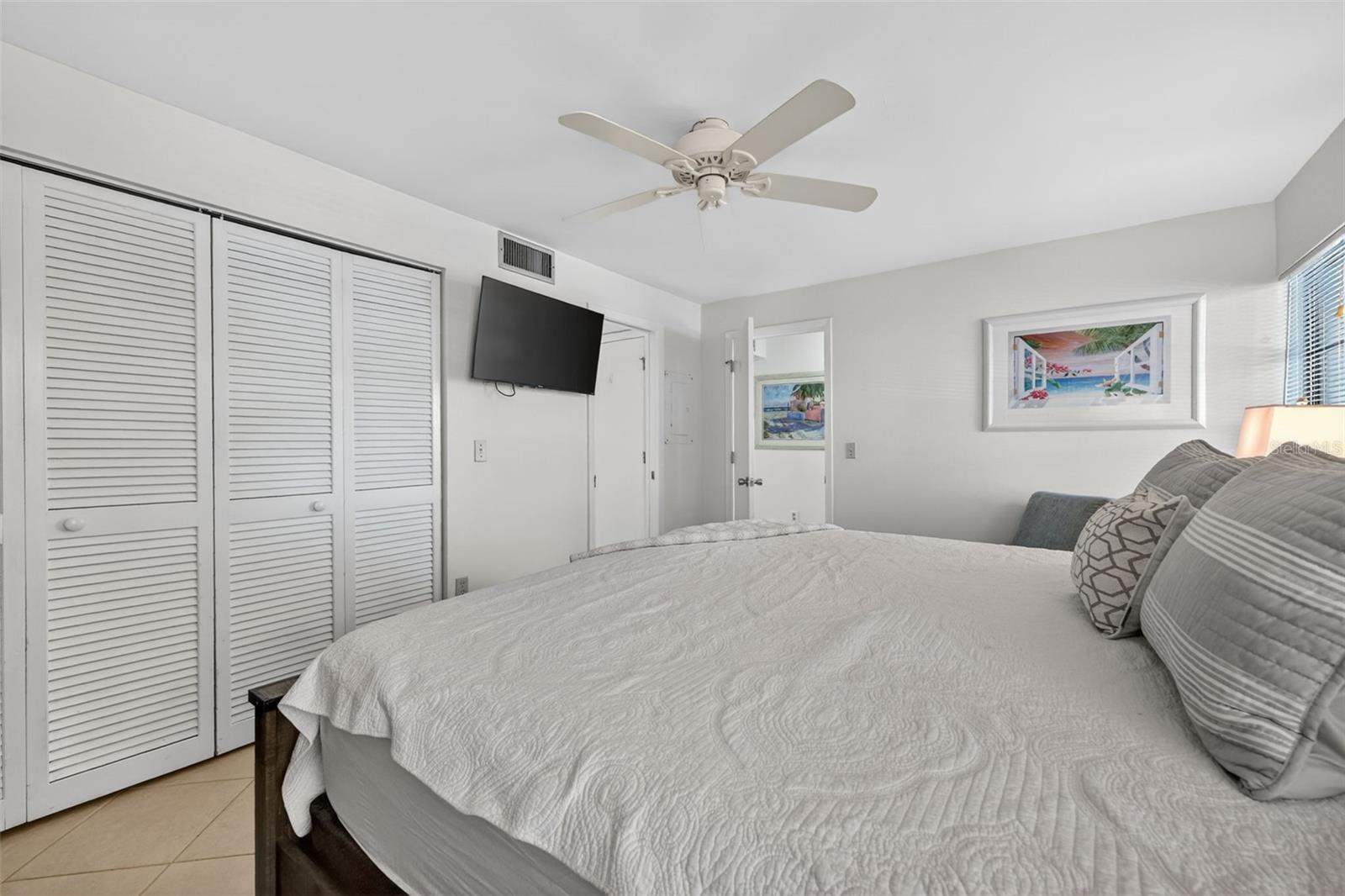 Image 20 of 48 For 3061 Quail Hollow # 35