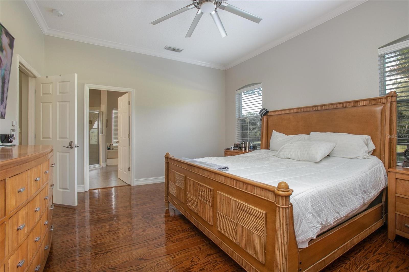 Image 19 of 48 For 2015 Hawk Haven Trail