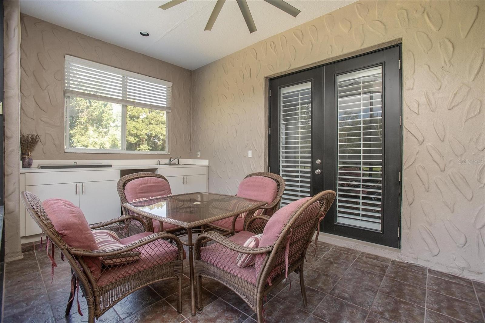 Image 31 of 48 For 2015 Hawk Haven Trail