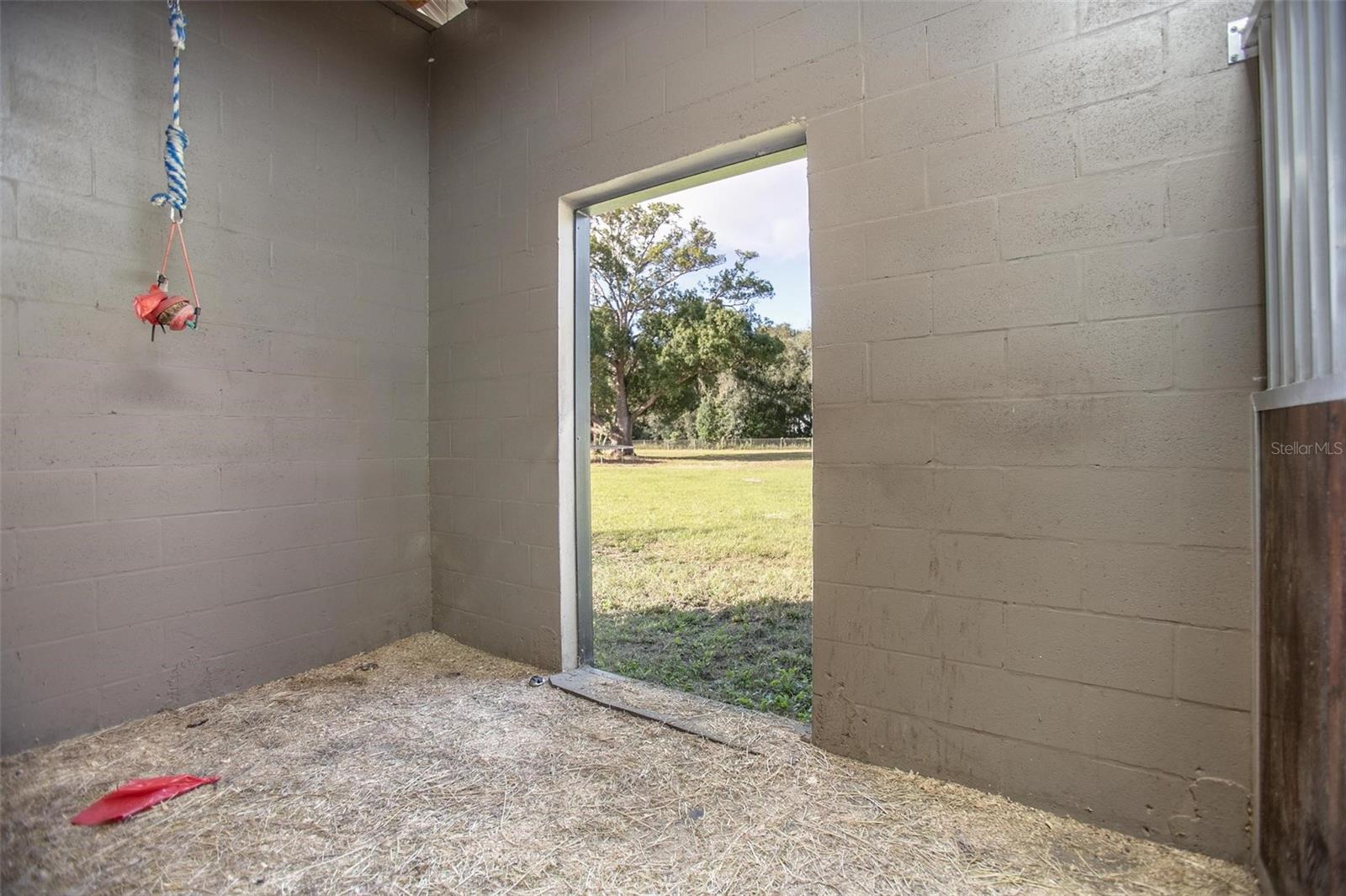 Image 42 of 48 For 2015 Hawk Haven Trail