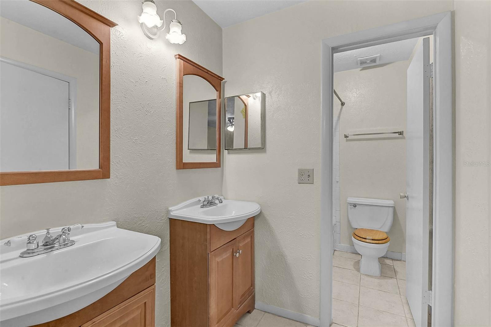 Image 24 of 38 For 4388 Rayfield Drive 4388