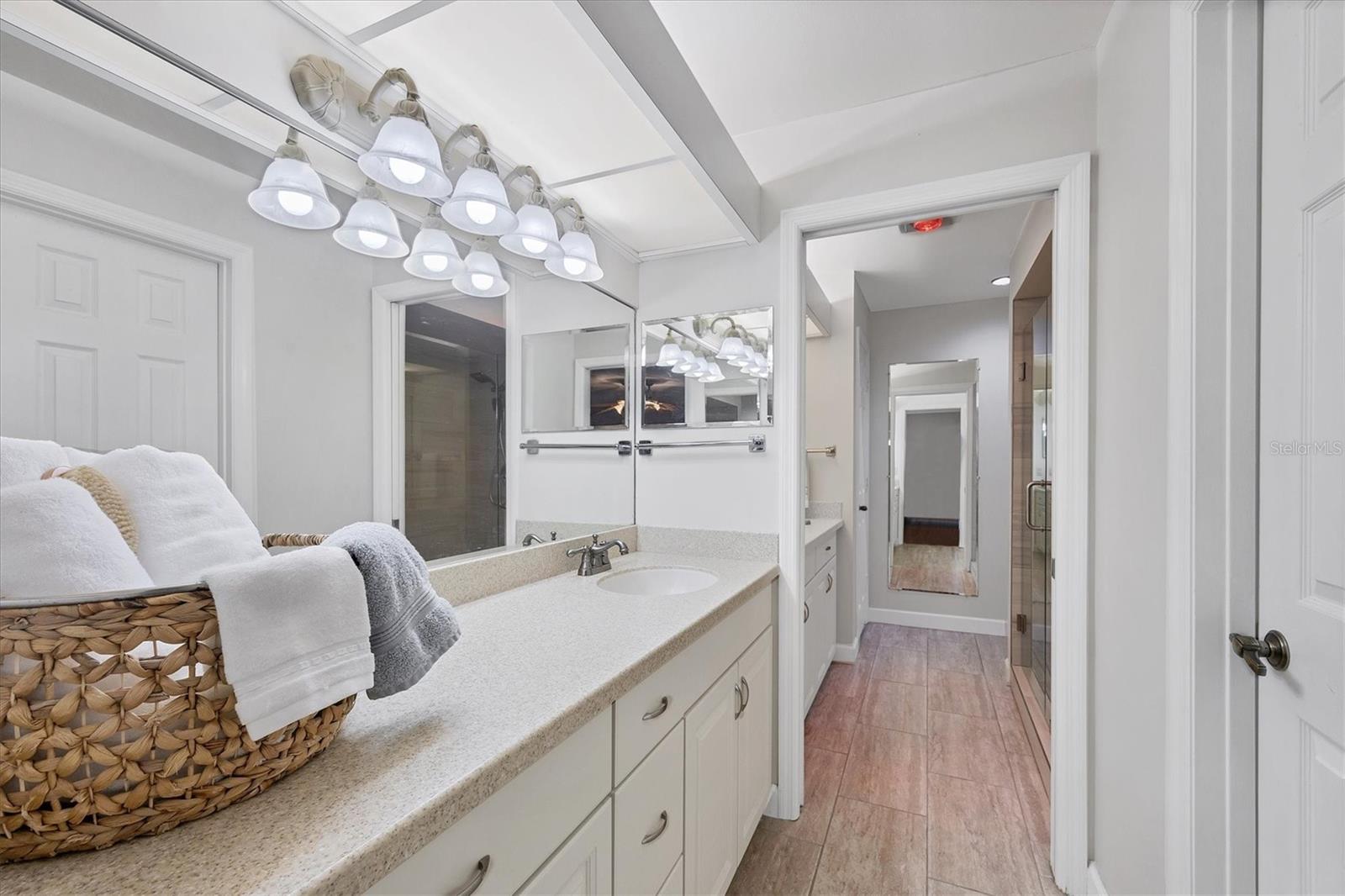 Image 24 of 42 For 7374 Royal Birkdale Drive 15d