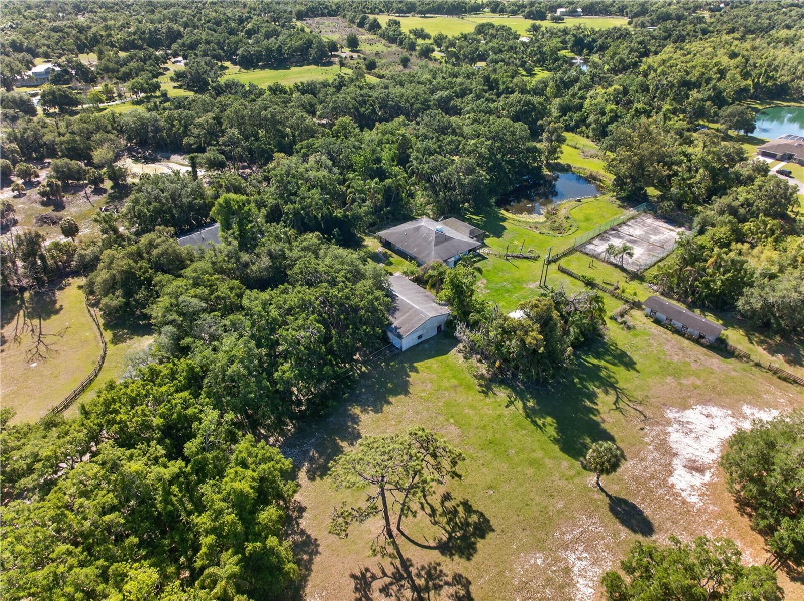 Image 28 of 45 For 3711 Hidden River Road