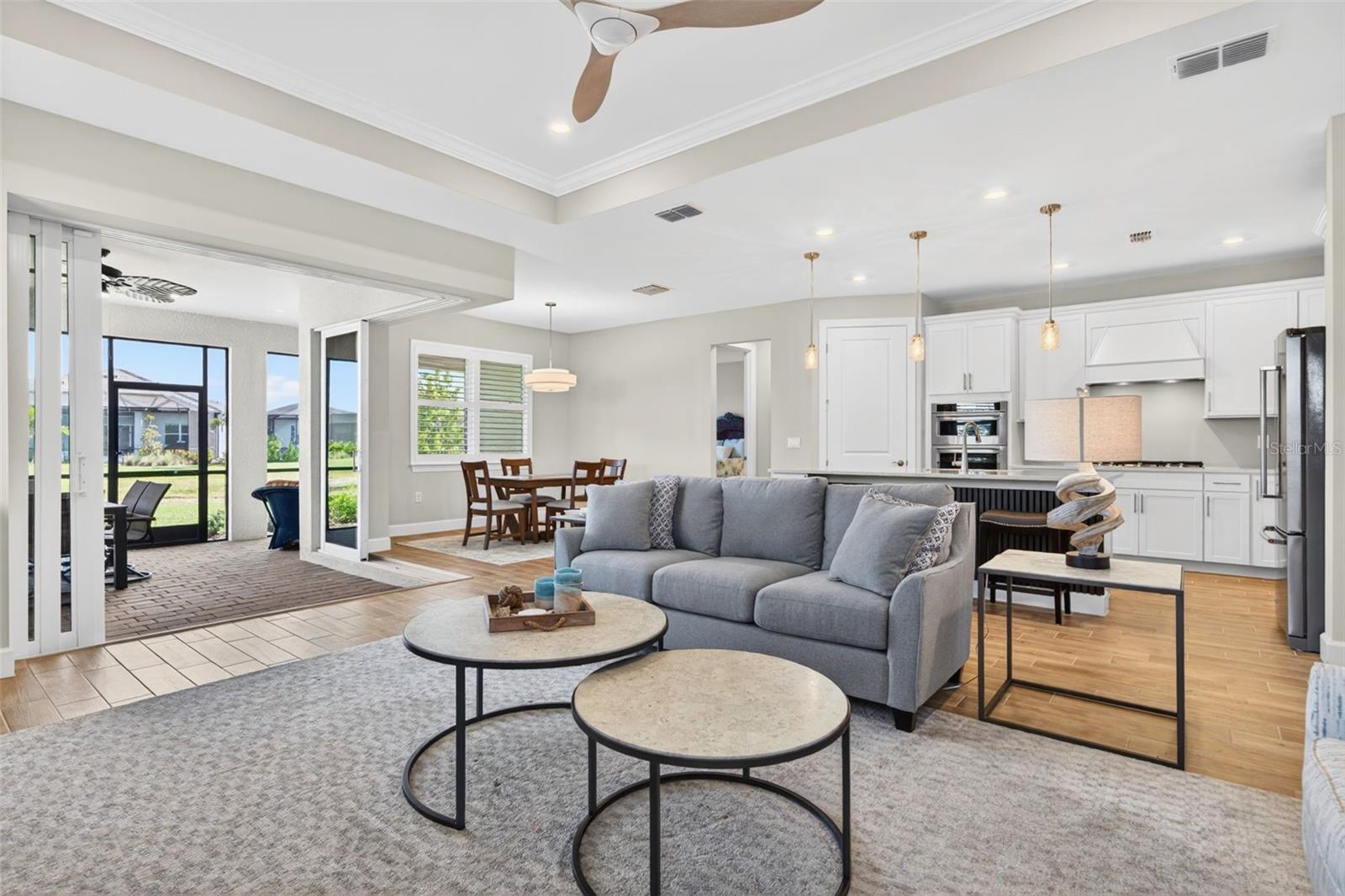 Image 12 of 100 For 10264 Beach Dune Drive