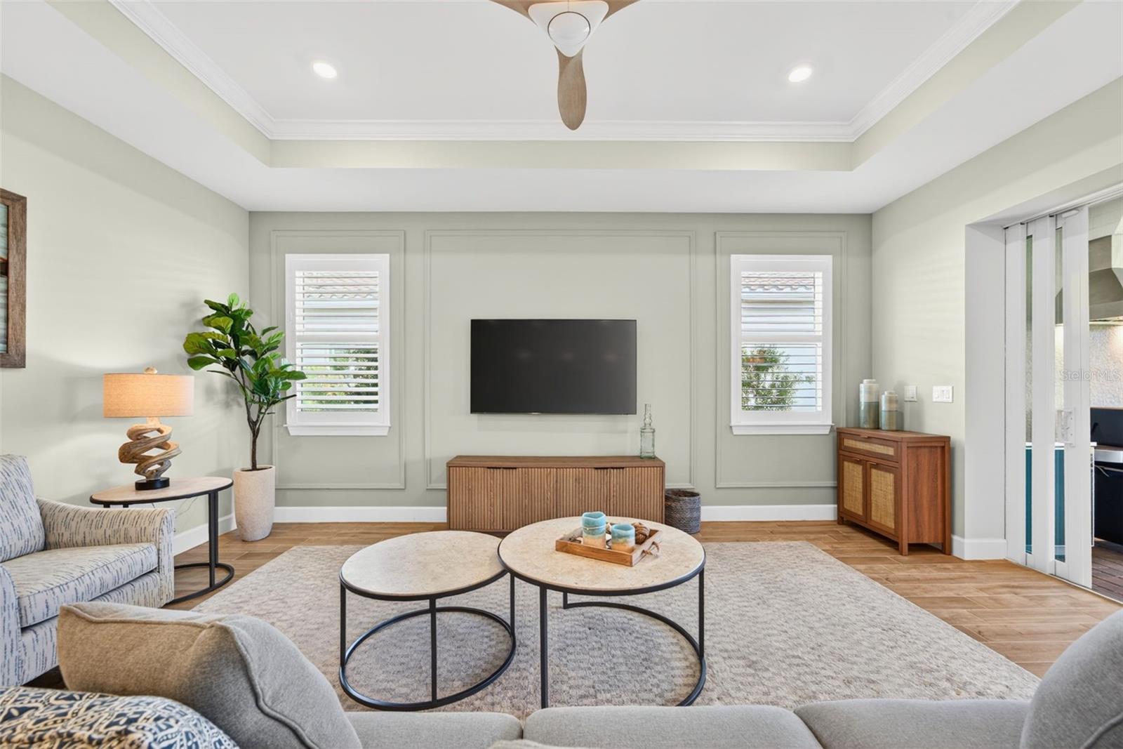 Image 15 of 100 For 10264 Beach Dune Drive