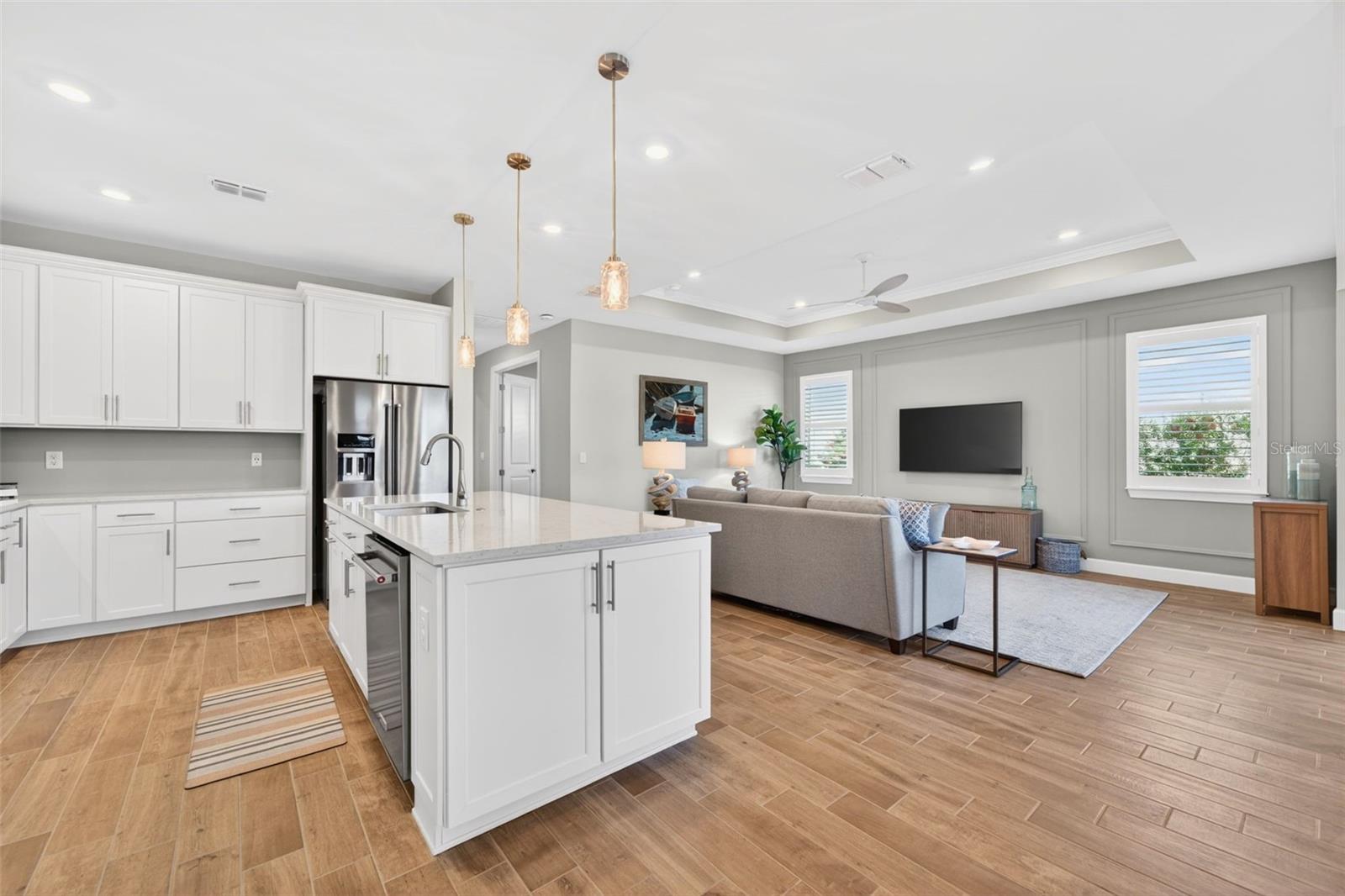 Image 19 of 100 For 10264 Beach Dune Drive